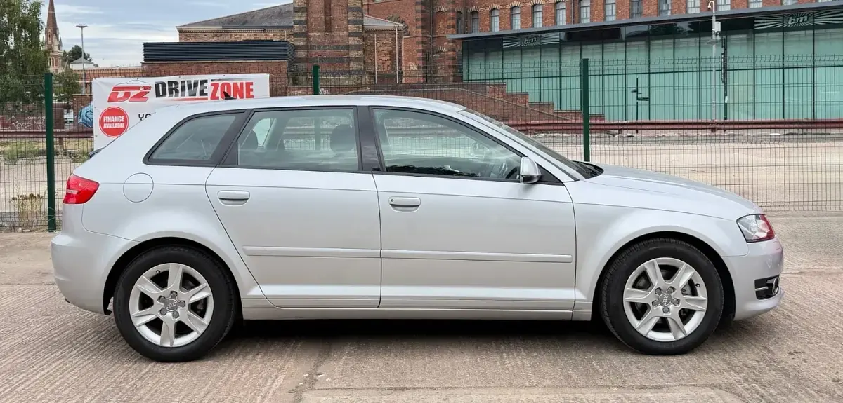 Used Audi A3 150 HP (110 kW) 2013 Silver Hatchback