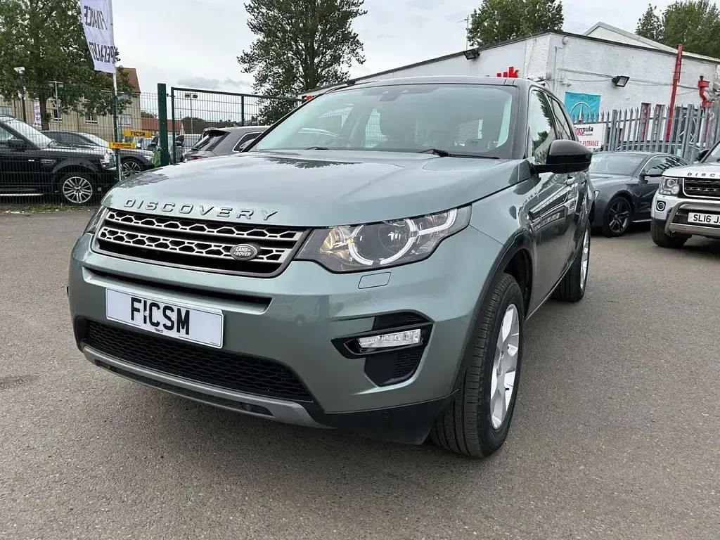 Used Land Rover Discovery 4 SE 150 HP (110 kW) 2015 Grey SUV