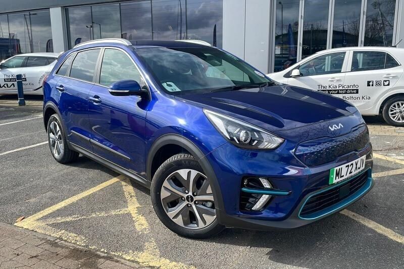 Blue Used 2022 Kia e-Niro 2 SUV | £17,980 - Image 1/3
