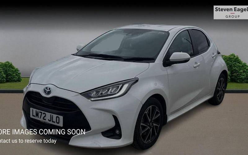 Used Toyota Yaris Hybrid Design 116 HP (85 kW) 2026 Hatchback