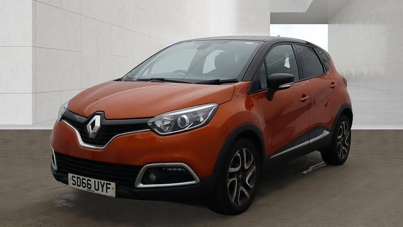 Usado Renault Captur Dynamique 90 HP (66 kW) 2016 Laranja SUV