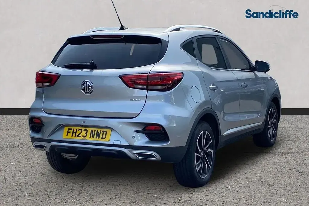 Used MG ZS Exclusive 204 HP (150 kW) 2023 Silver SUV