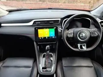 Used MG ZS Exclusive 111 HP (81 kW) 2024 Red SUV