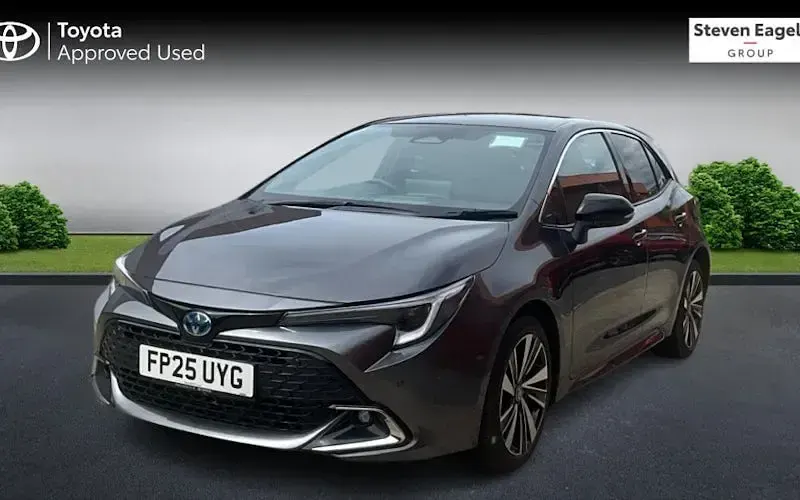 Used Toyota Corolla Design 140 HP (102 kW) 2026 Hatchback