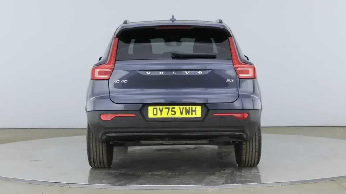 Used Volvo XC40 Plus 161 HP (118 kW) 2026 SUV