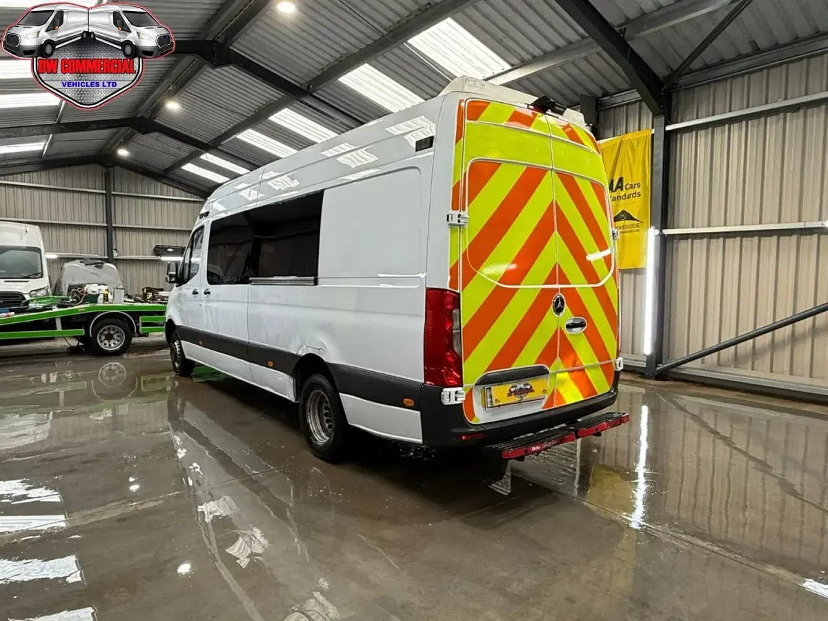 Used Mercedes Sprinter 160 HP (117 kW) 2019 White Van