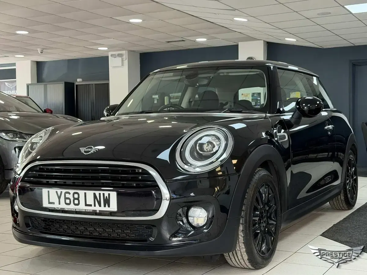 Used Mini Cooper Hatch 136 HP (100 kW) 2018 Hatchback
