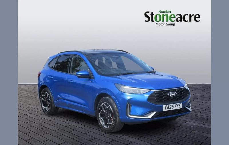 Blue Used 2025 Ford Kuga ST-Line X SUV | £29,990 (Expensive) - Image 1/4