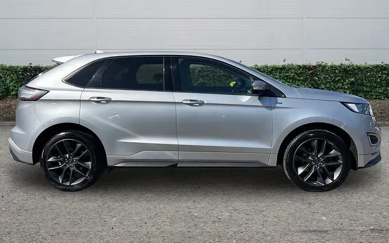 Used Ford Edge ST-Line 211 HP (155 kW) 2017 Silver SUV