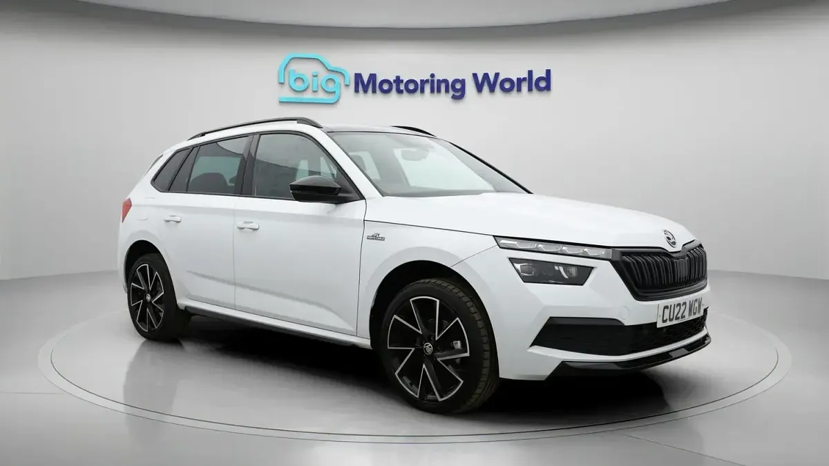 Usado Skoda Kamiq Monte Carlo 150 HP (110 kW) 2022 SUV