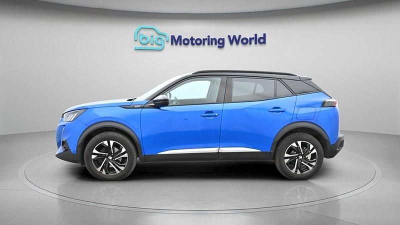 Used Peugeot 2008 GT 130 HP (95 kW) 2022 Blue SUV