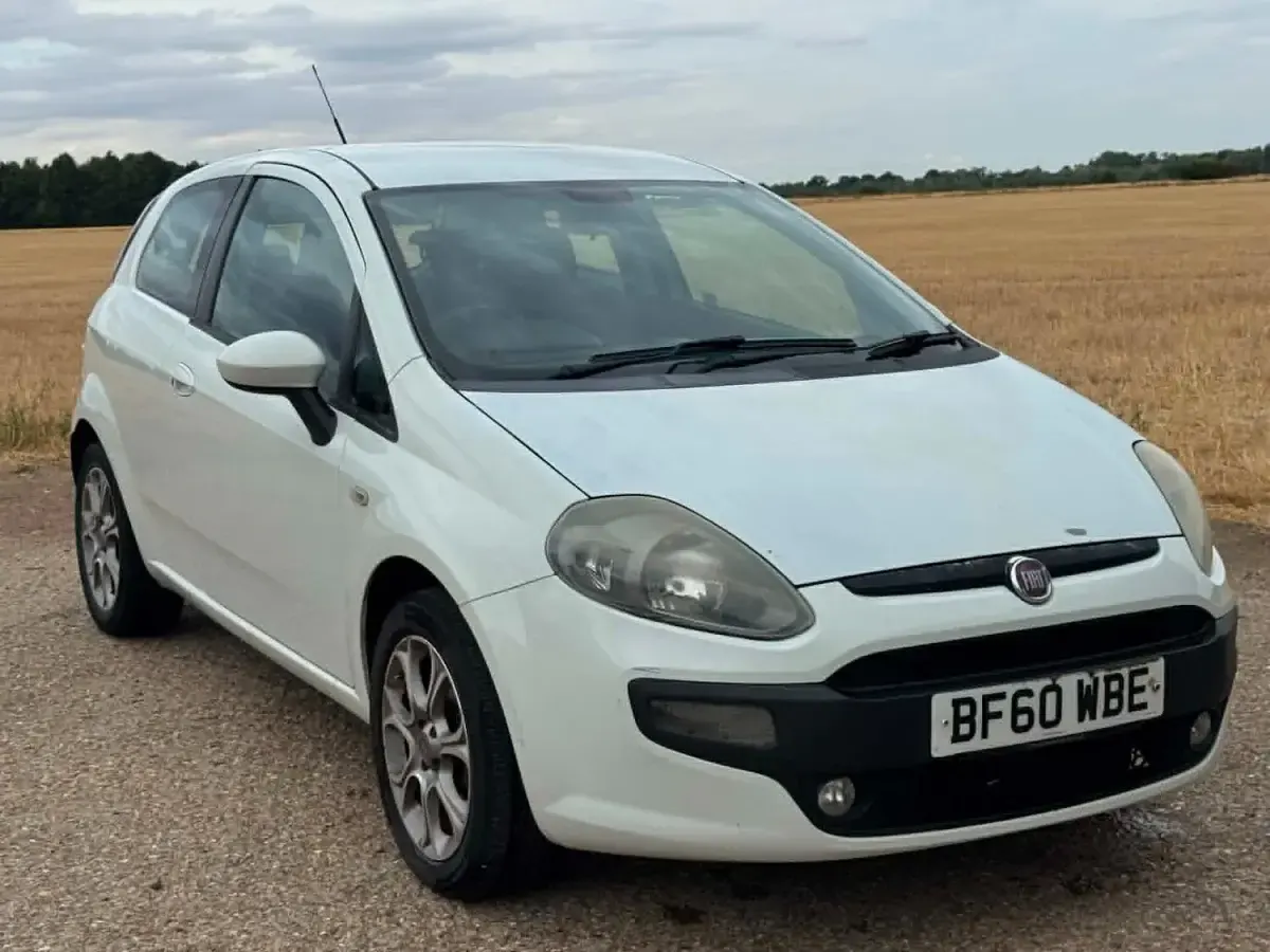 Used Fiat Punto Evo 2010 White Hatchback