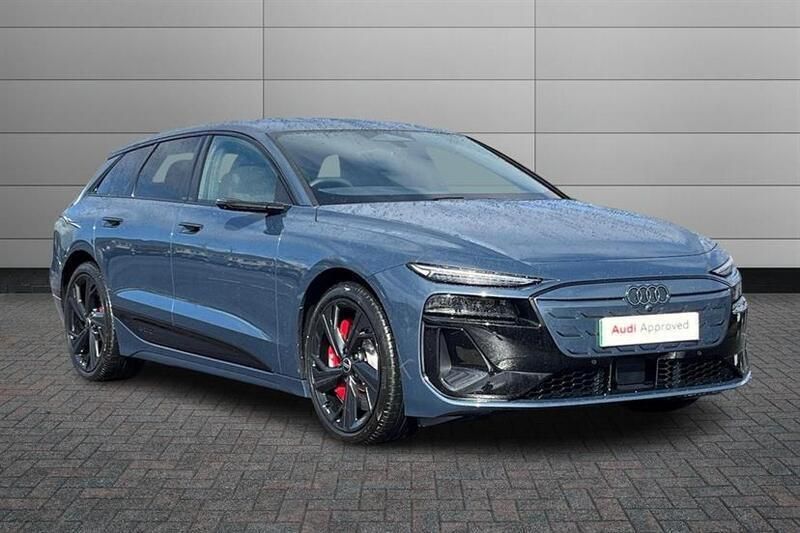 Plasma blue New 2025 Audi A6 e-tron Sport Estate | £85,250 (Fair price) - Image 1/4