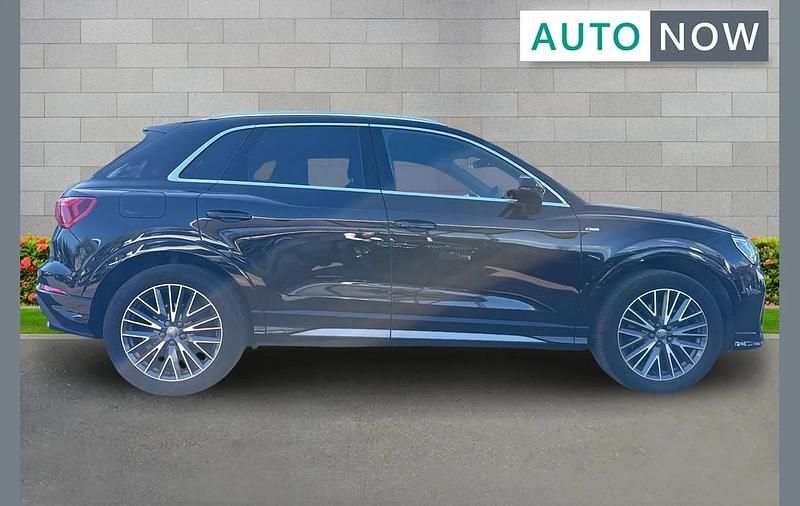 Used Audi Q3 S-Line 187 HP (137 kW) 2019 Black SUV