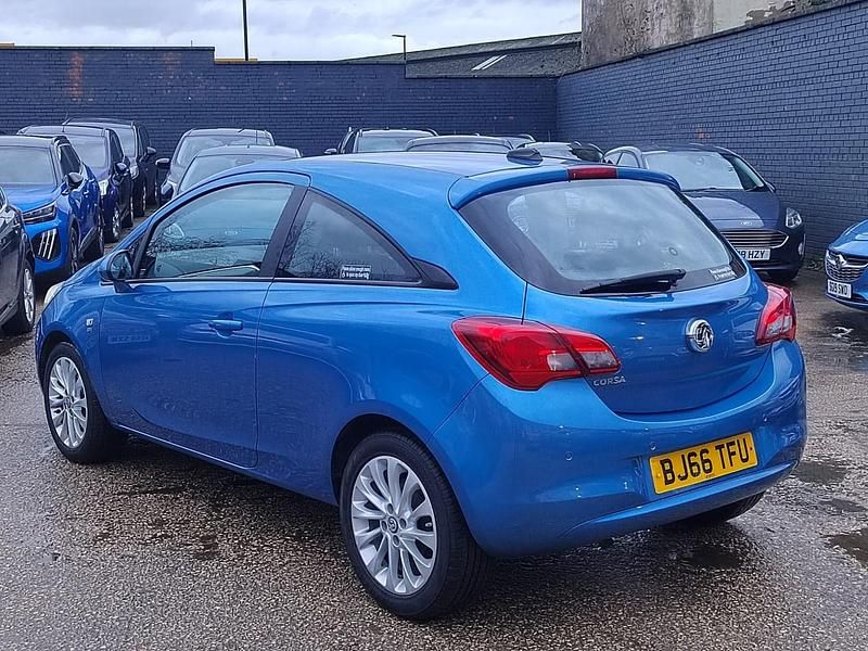 Used Vauxhall Corsa 88 HP (64 kW) 2016 Blue Hatchback