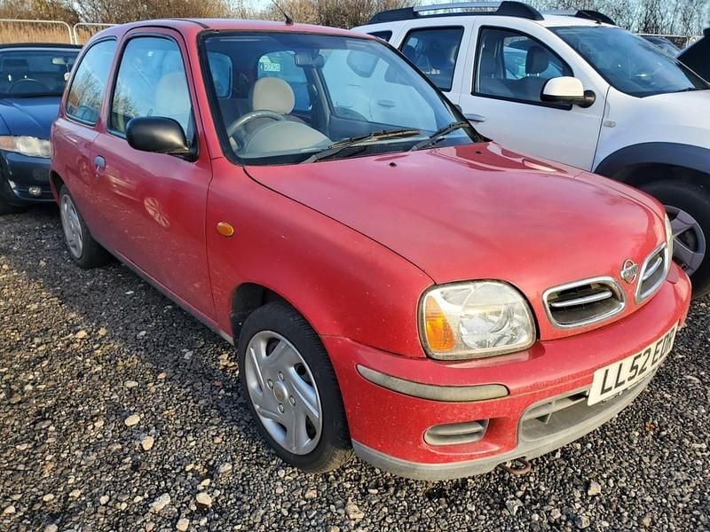 Red Used 2003 Nissan Micra S Hatchback | £1,795 (Fair price) - Image 1/4