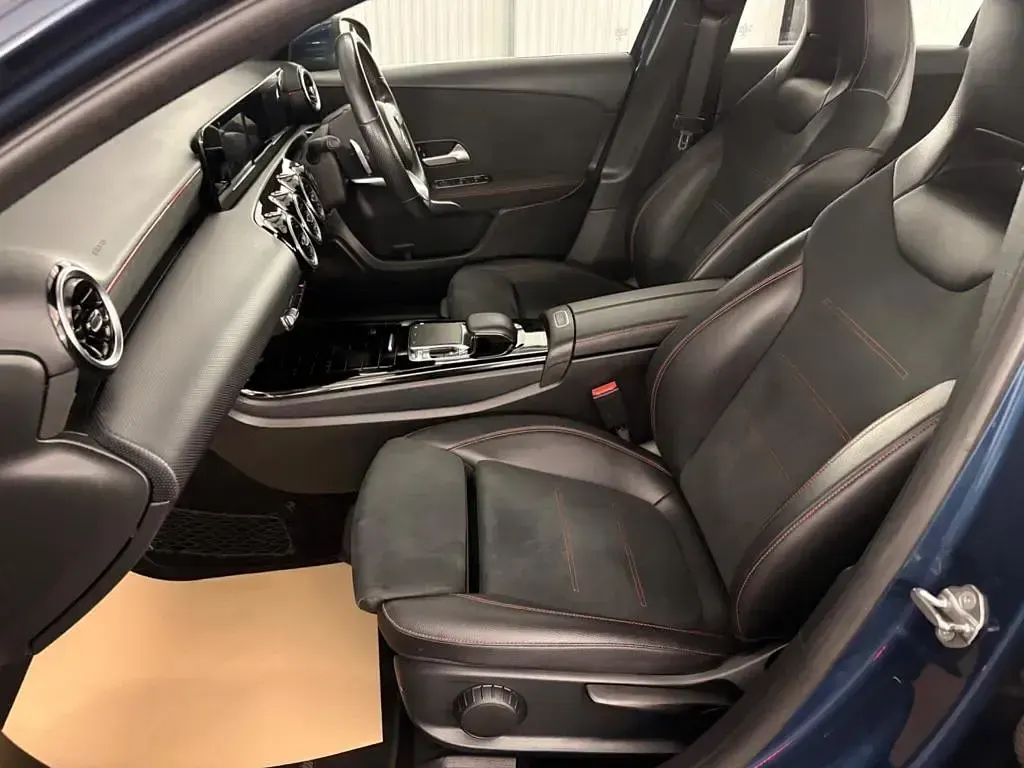 Used Mercedes A200 AMG line 2019 Blue Hatchback