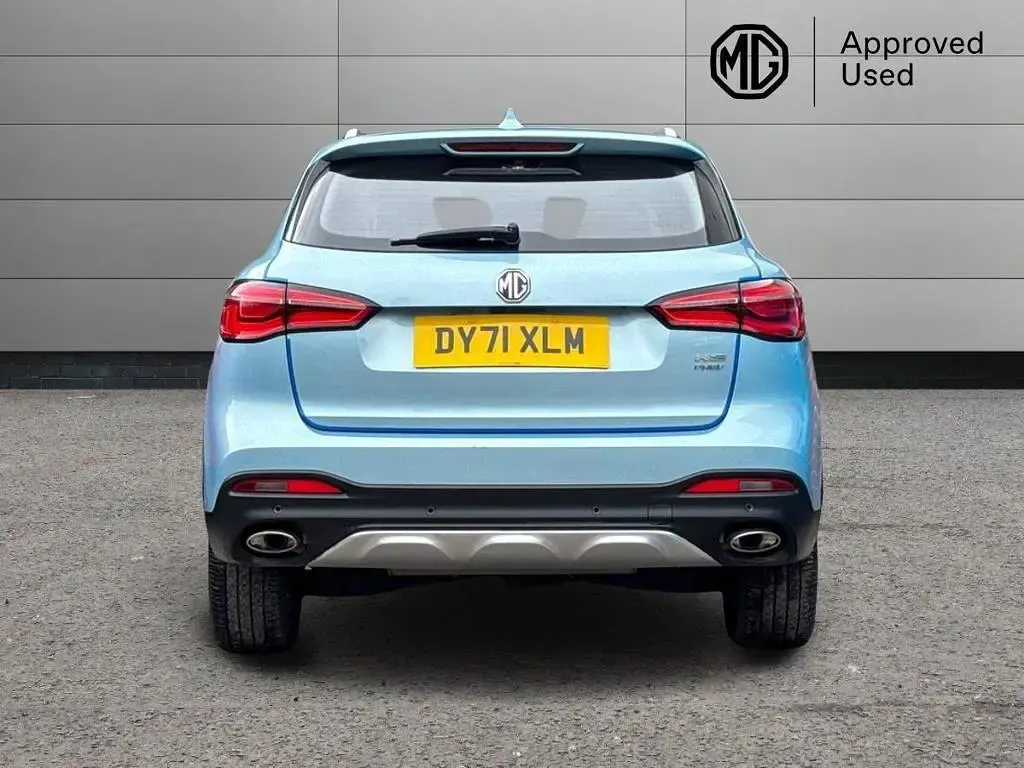 Used MG HS 258 HP (189 kW) 2021 Blue SUV