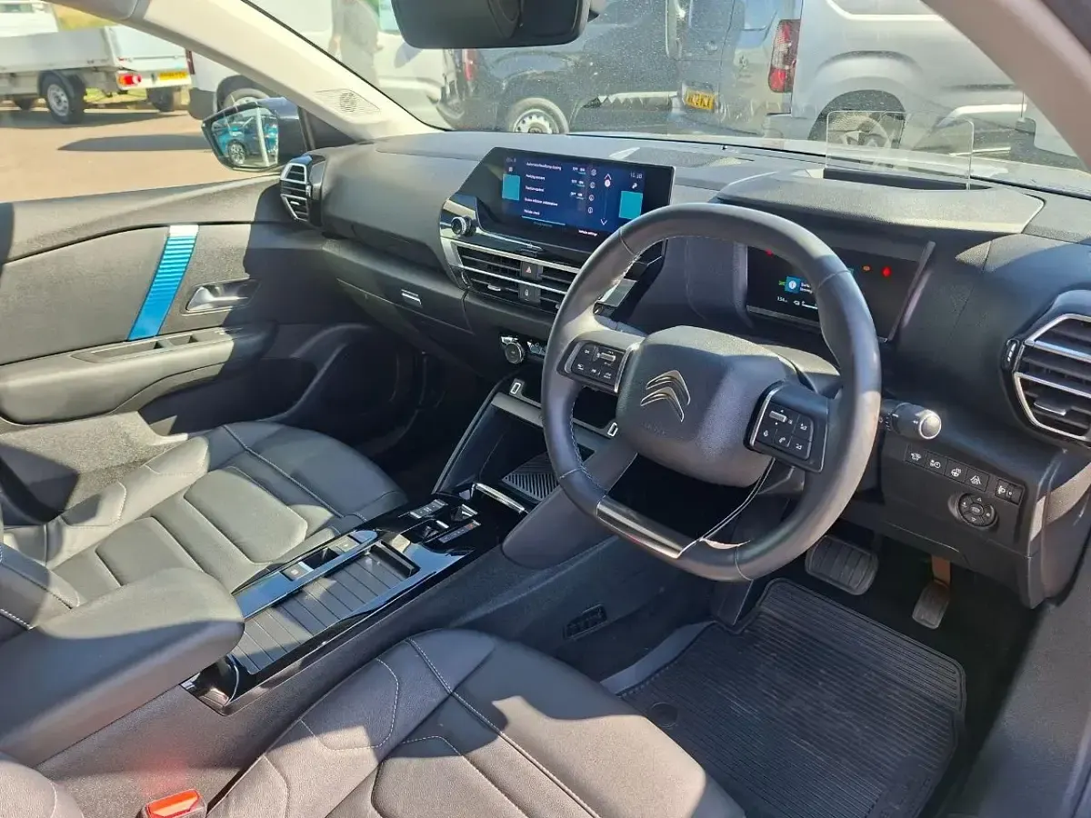 Used Citroën e-C4 Shine 98 kW (134 HP) 2021 Grey Hatchback