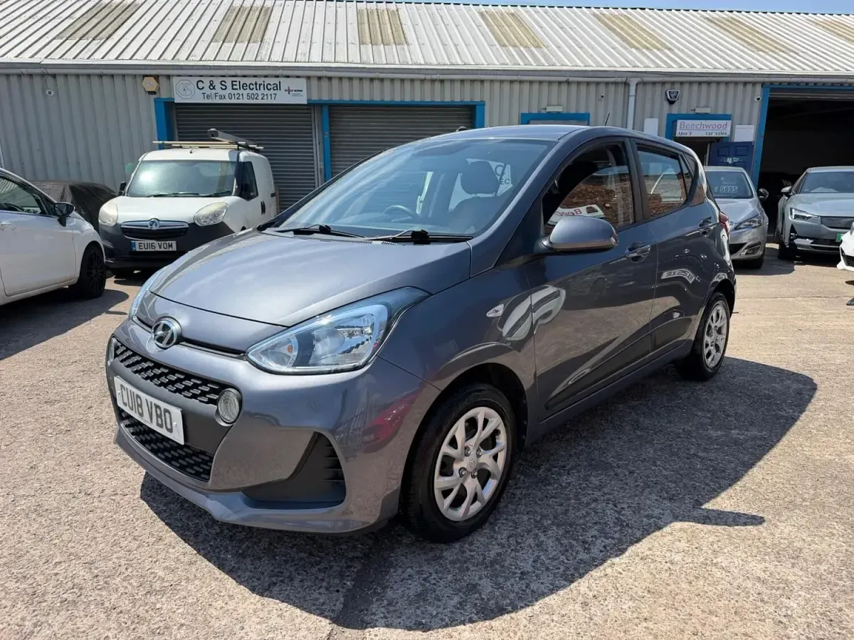 Used Hyundai i10 SE 2018 Grey Hatchback