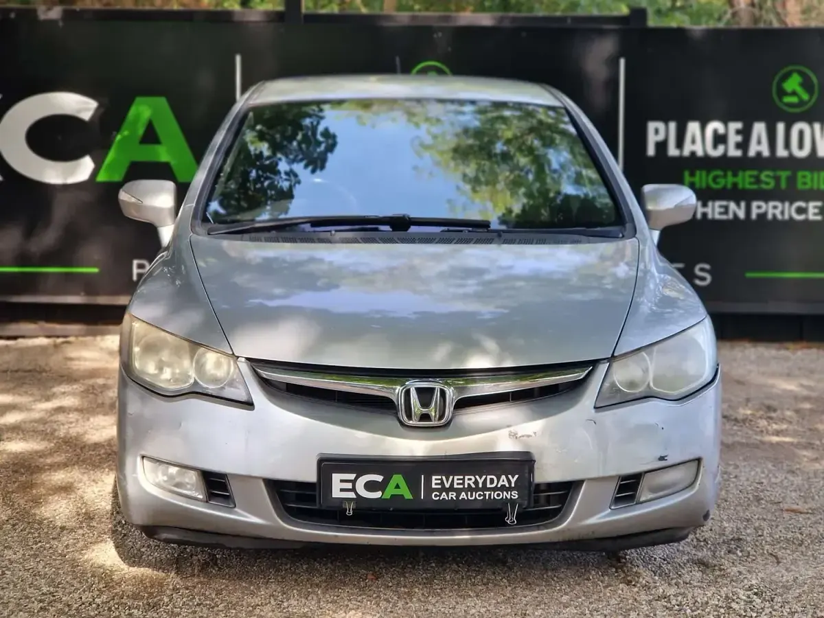 Used Honda Civic ES 93 HP (68 kW) 2006 Silver Sedan