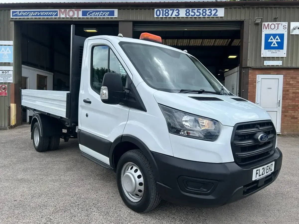 Used Ford Transit 130 HP (95 kW) 2021 White Cabriolet