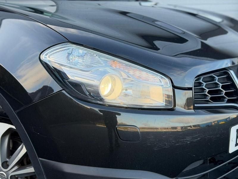 Used Nissan Qashqai Tekna 110 HP (80 kW) 2012 Black SUV
