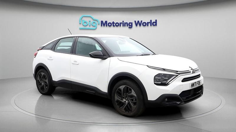 White Used 2021 Citroën C4 PureTech Hatchback | £13,600 (Fair price) - Image 1/4