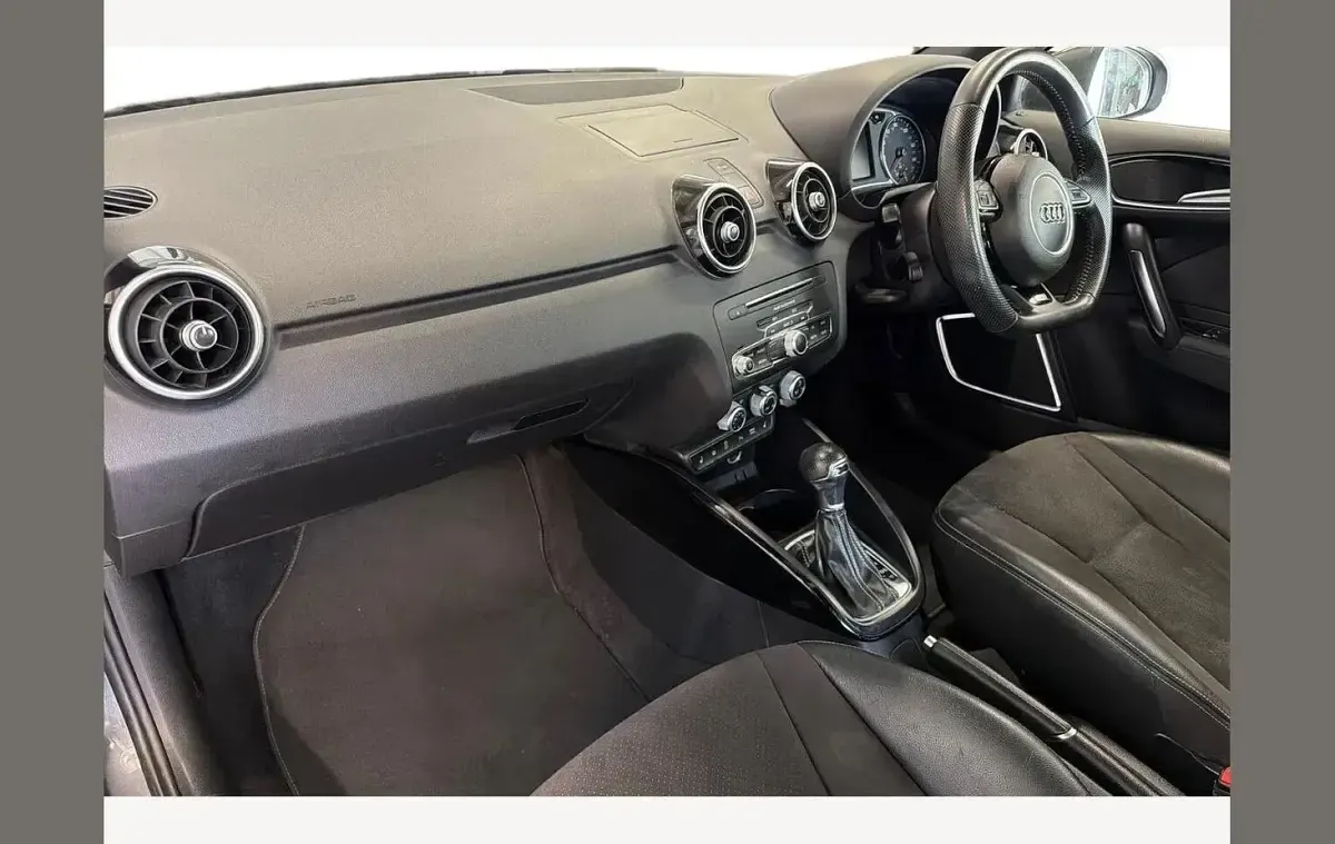 Used Audi A1 Black Edition 125 HP (91 kW) 2018 Grey Hatchback