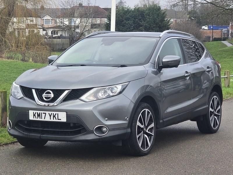 Used Nissan Qashqai Tekna 2017 Grey SUV