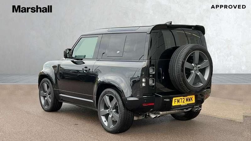 Used Land Rover Defender 525 HP (386 kW) 2022 Santorini black SUV