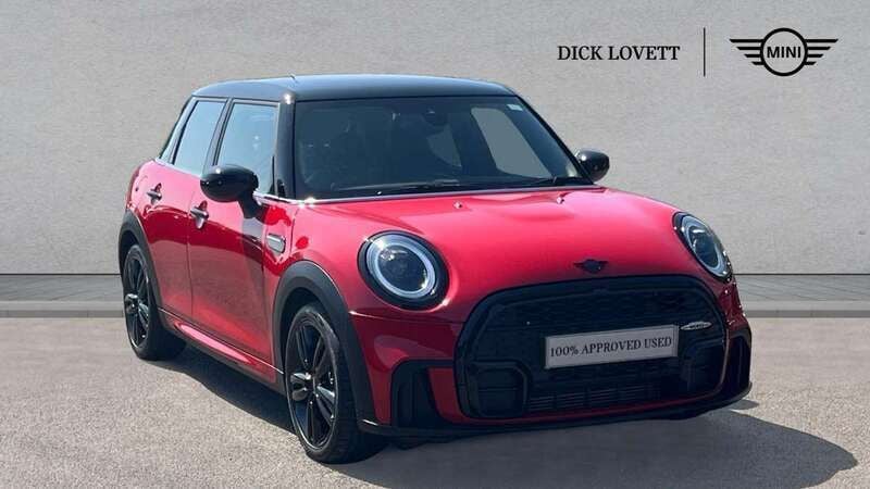 Red Used 2023 Mini Cooper Hatch Hatchback | £22,795 (Fair price) - Image 1/4