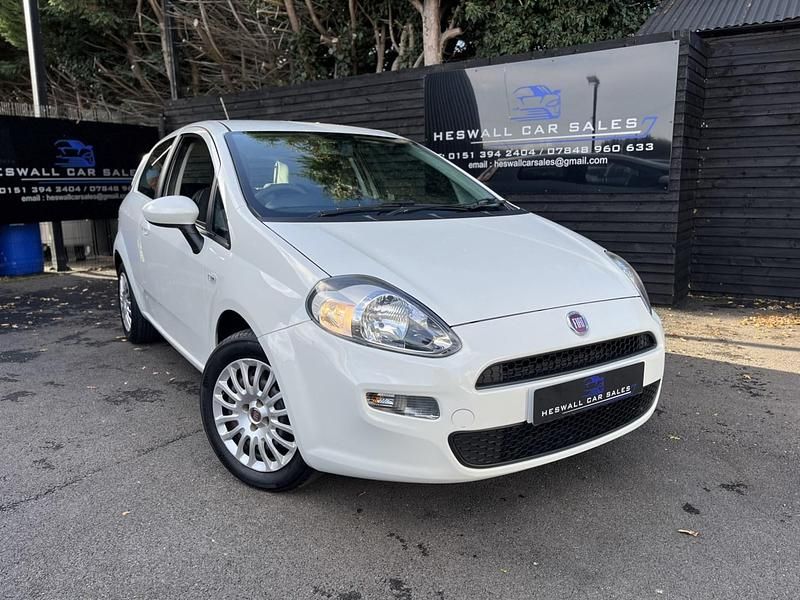 White Used 2014 Fiat Punto Pop Hatchback | £3,395 (A bit pricey) - Image 1/4