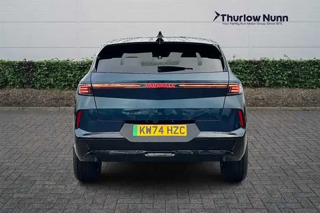 Używany Vauxhall Grandland 156 kW (213 KM) 2024 Niebieski SUV