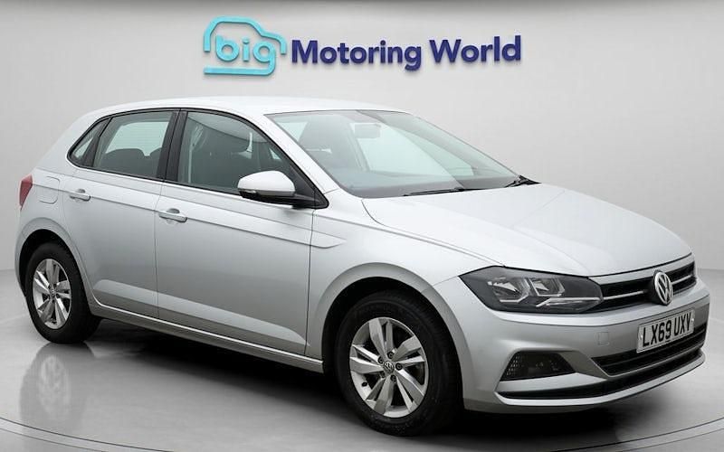Used VW Polo SE 80 HP (58 kW) 2019 Silver Hatchback