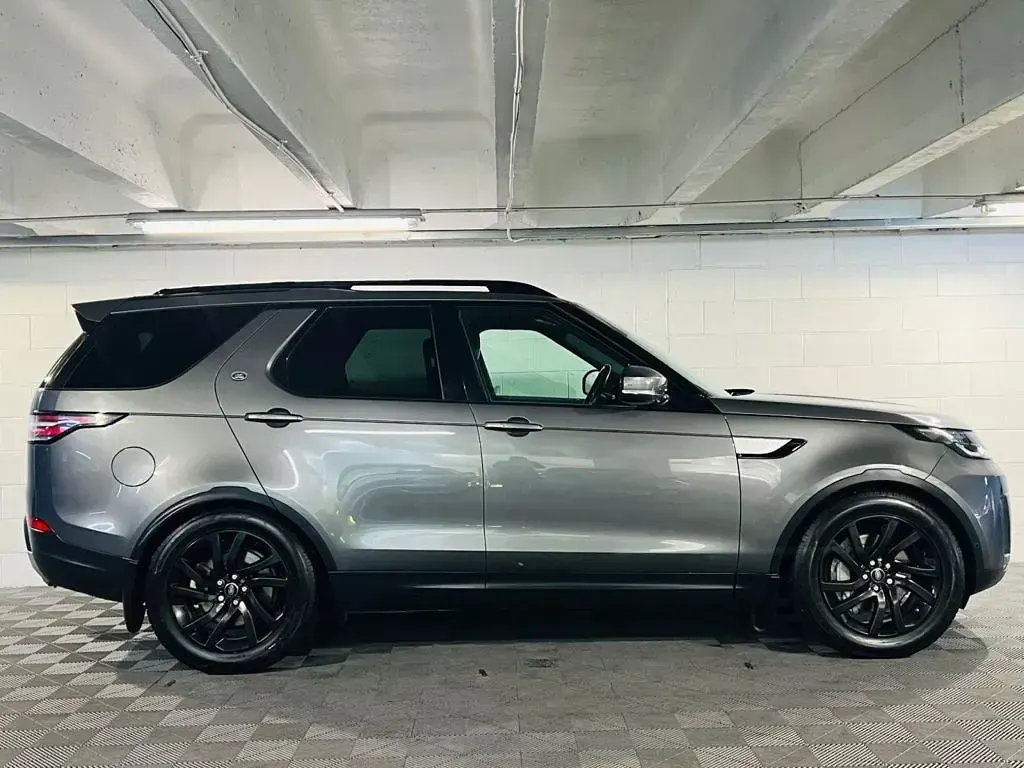 Used Land Rover Discovery HSE 2018 Grey SUV