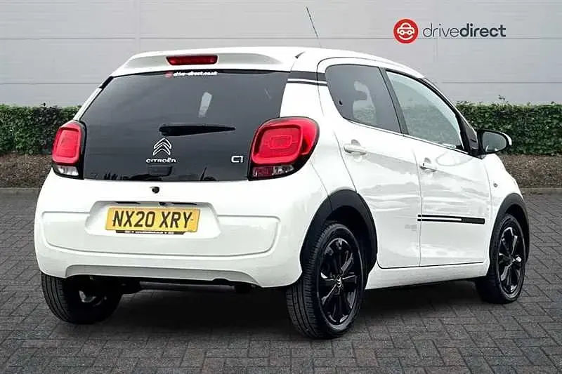 Used Citroën C1 72 HP (52 kW) 2020 White Hatchback