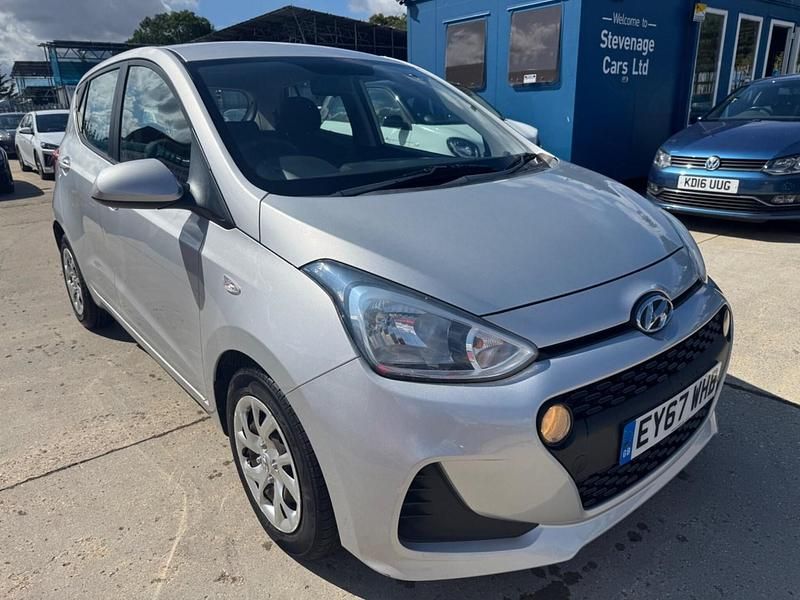 Silver Used 2017 Hyundai i10 SE Hatchback | £6,995 (Fair price) - Image 1/4