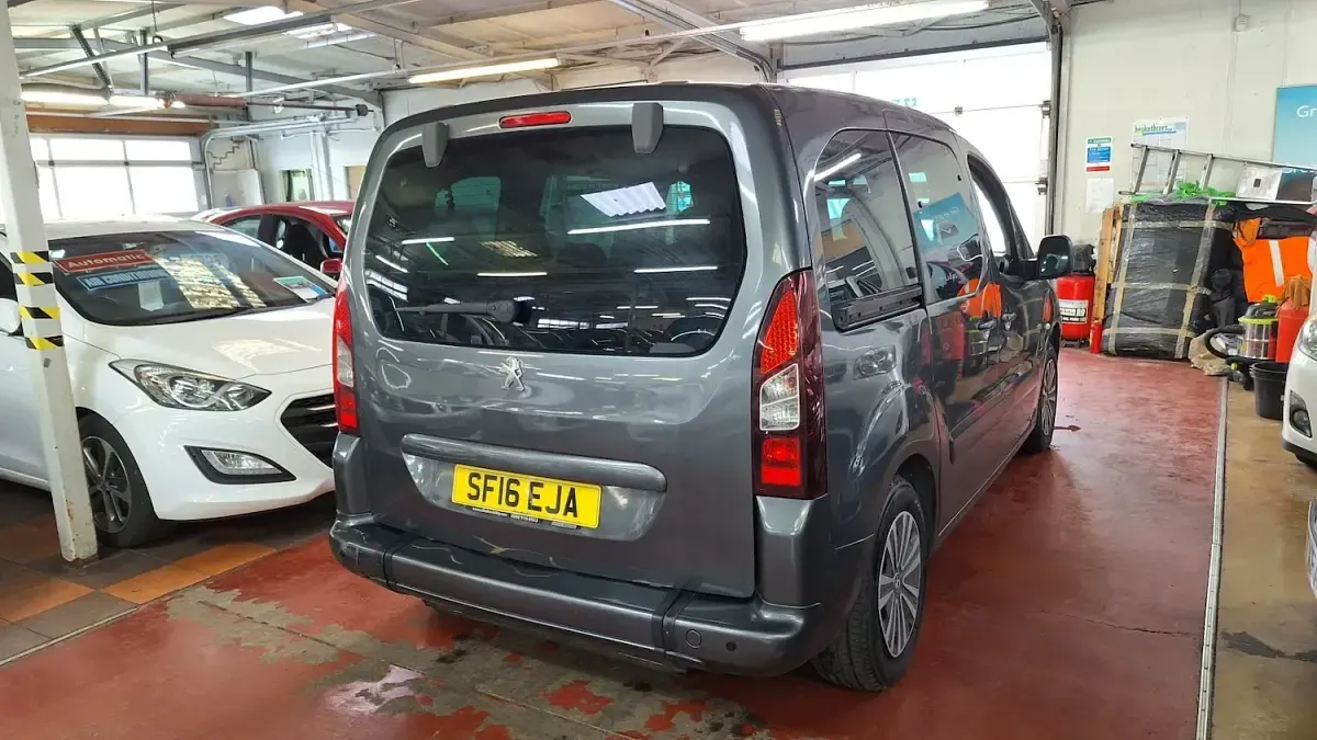 Used Peugeot Partner Tepee Active 2016 Grey MPV
