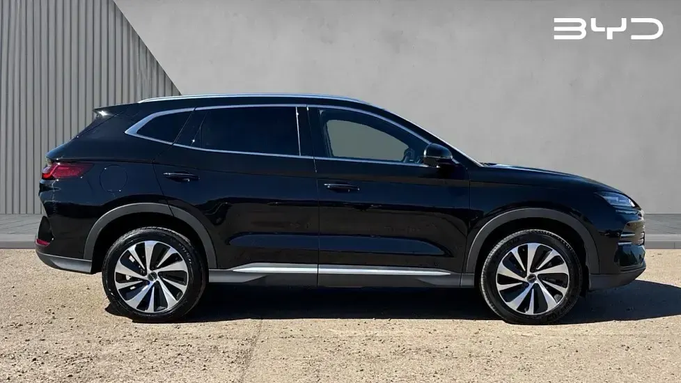 Used BYD Seal U Boost 218 HP (160 kW) 2025 Black SUV