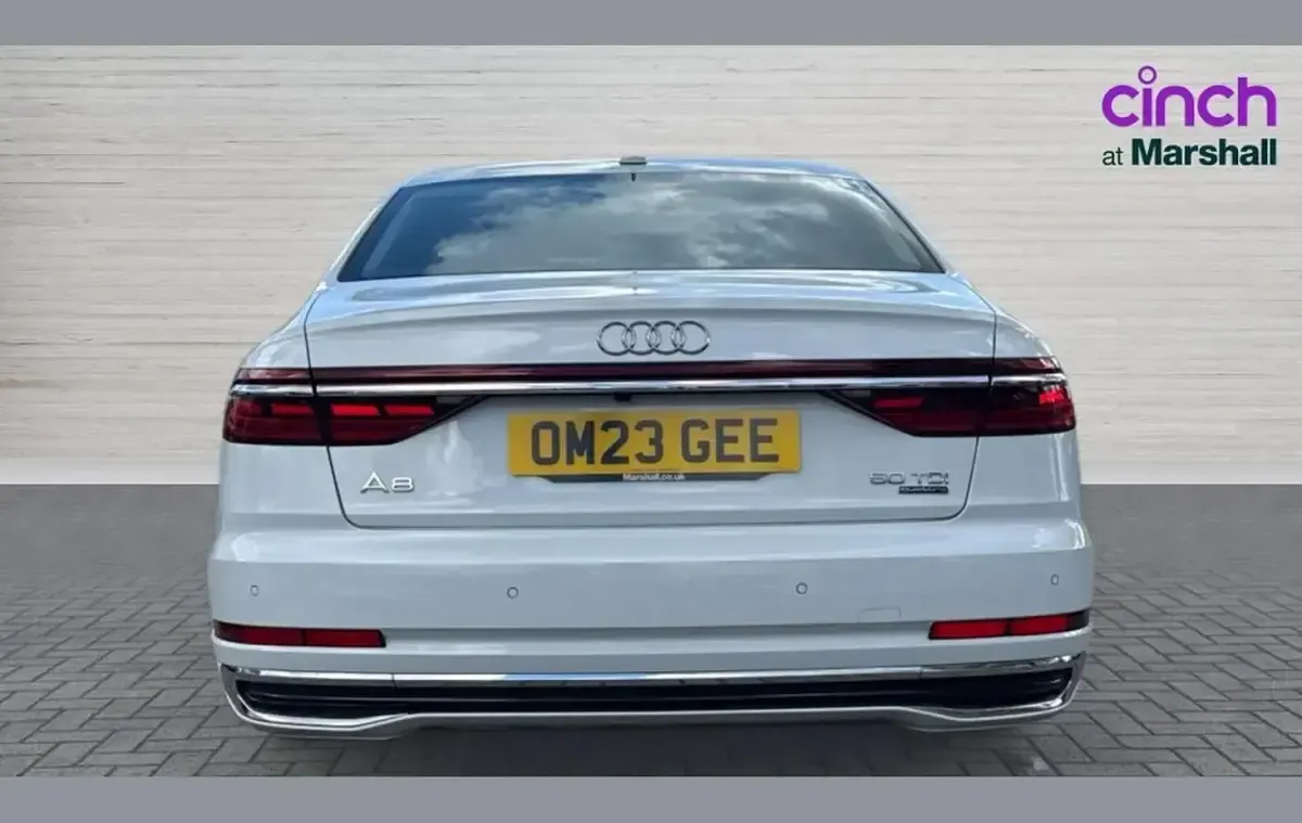 Used Audi A8L Sport 281 HP (206 kW) 2023 White Sedan