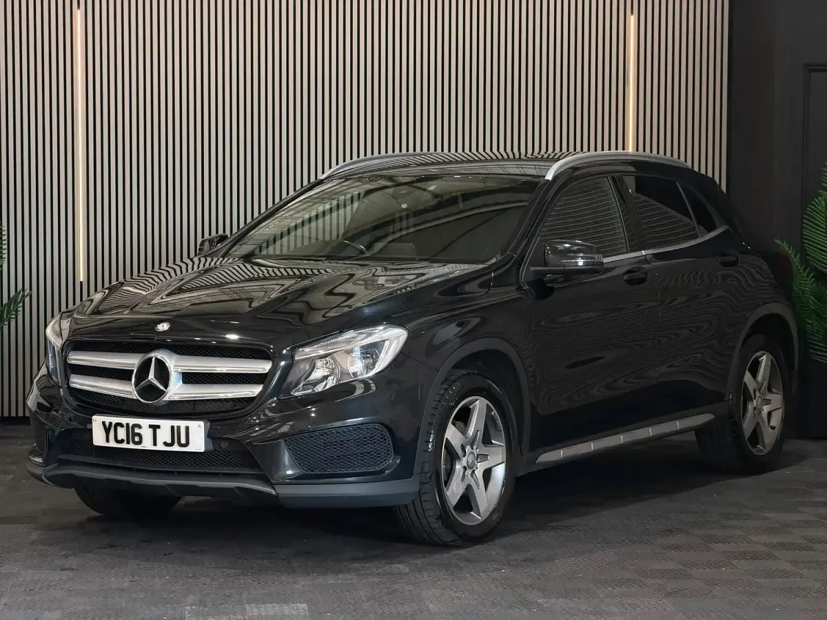 Used Mercedes GLA200 AMG line 2016 Black SUV