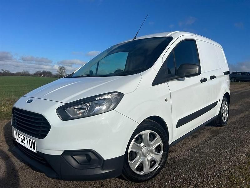 Used Ford Transit Trend 2019 White Van