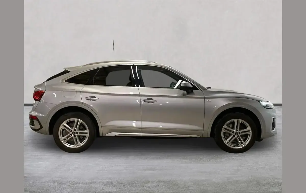 Used Audi Q5 Sportback S-Line 204 HP (150 kW) 2022 Silver SUV