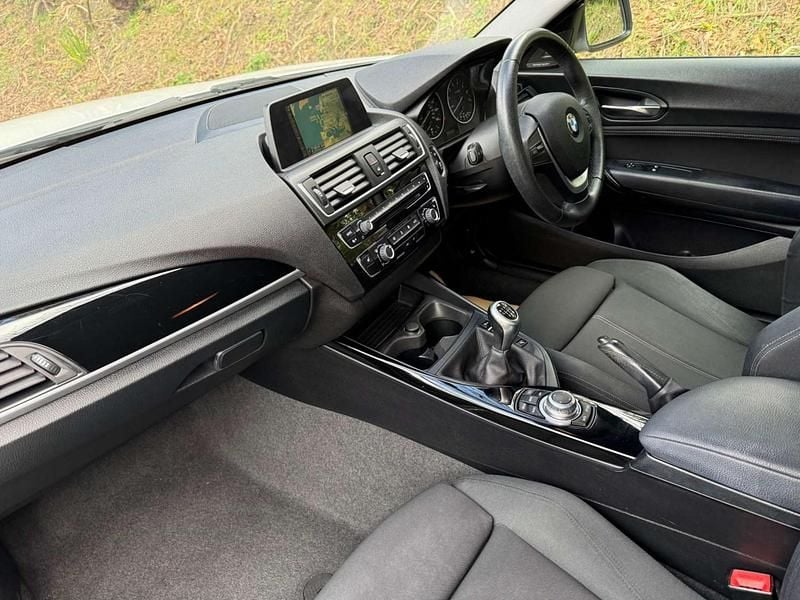 Used BMW 218 Sport Line 2017 White Coupe