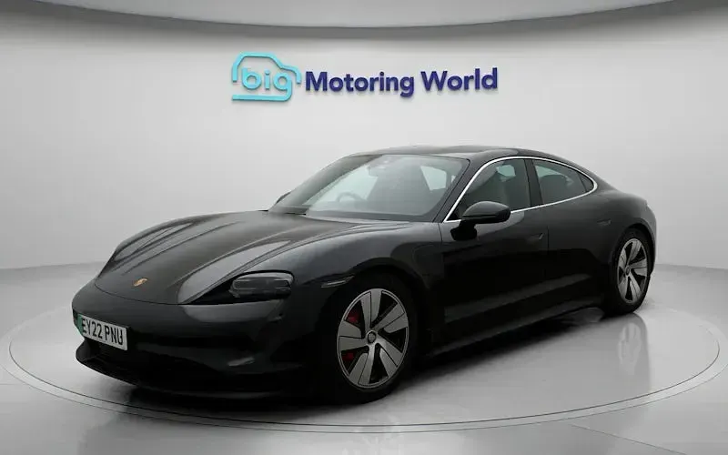 Usado Porsche Taycan Performance Package 419 kW (571 HP) 2022 Sedan