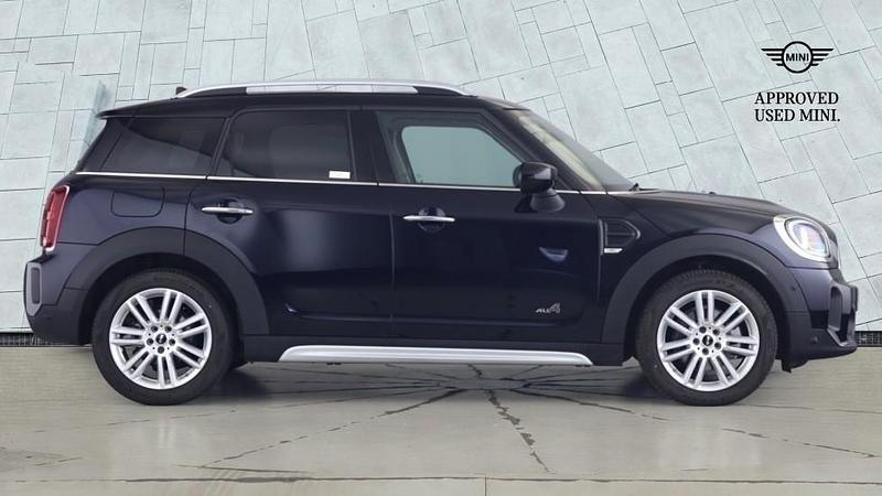 Used Mini Cooper Countryman Exclusive 134 HP (98 kW) 2020 Black SUV