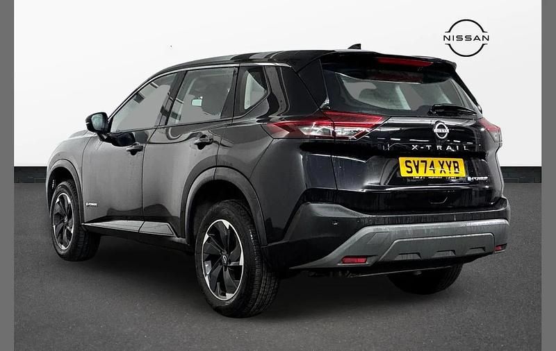 Used Nissan X-Trail Acenta Premium 200 HP (147 kW) 2024 Black SUV