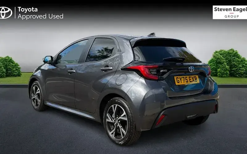 Used Toyota Yaris Design 116 HP (85 kW) 2025 Grey Hatchback