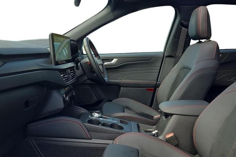 Second-hand Ford Kuga ST-Line X 243 CP (178 kW) 2025 Magnetic SUV